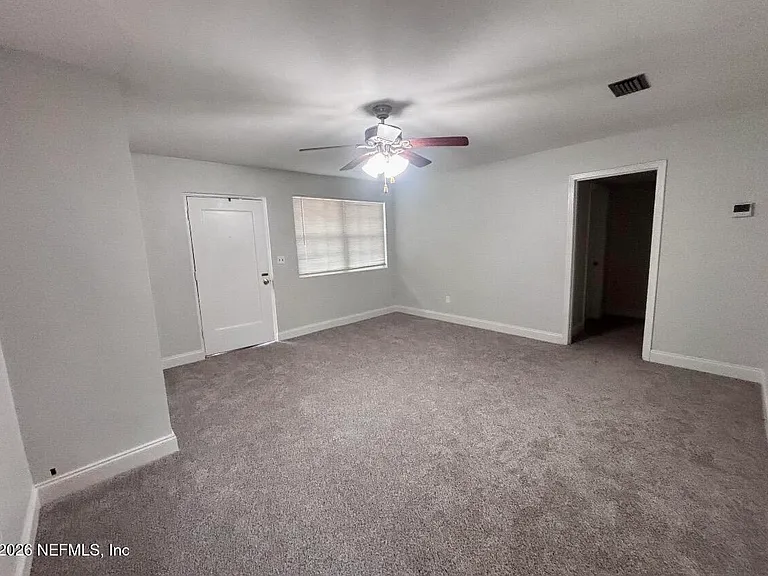 1502 Broome St — Photo 4