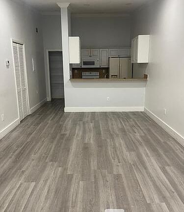 4th image of 18236 Mediterranean Blvd APT 1208