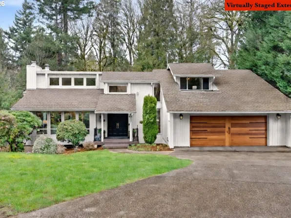 725 Carrera Ln, Lake Oswego, OR 97034
