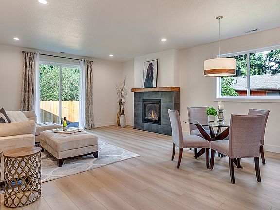 4th image of 12437 SE 24th Ave