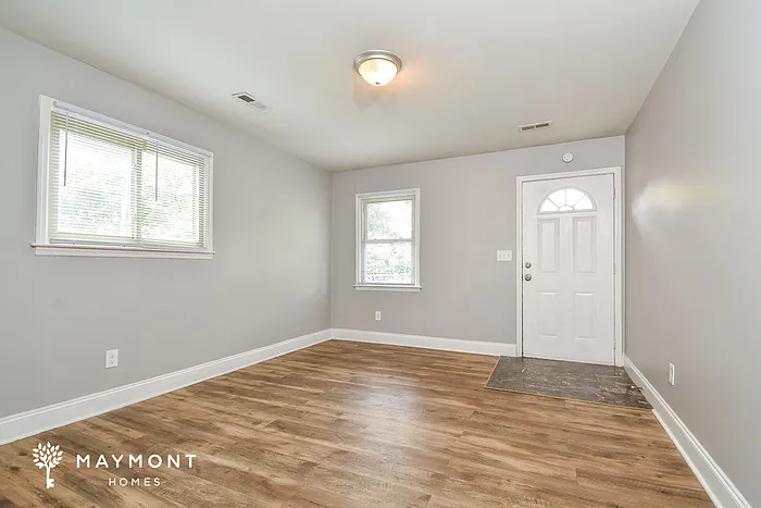 4 bed, 2.0 bath, 1150 sqft, $1,775 — Photo 3