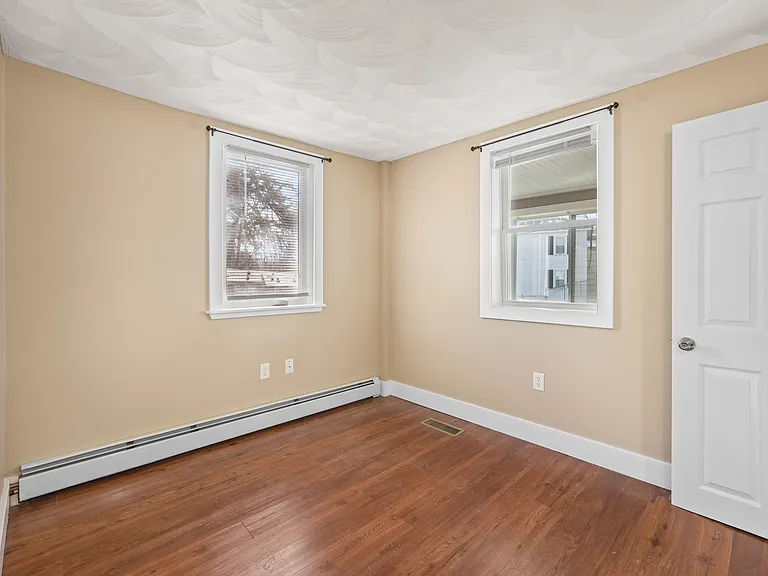 15 Jefferson St #1 — Photo 12