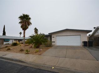 7613 Pheasant Ln, Las Vegas, NV 89145