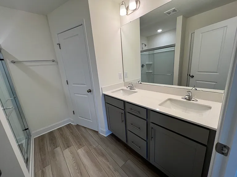 53 Bluebottle St — Photo 13