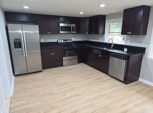 1015 Waite Ave, Sykesville, MD 21784