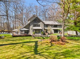 85 Girdle Ridge Rd, Katonah, NY 10536