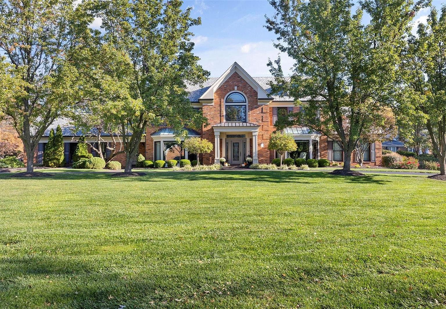 14 Frontenac Place Dr, Saint Louis, MO 63131 | Zillow