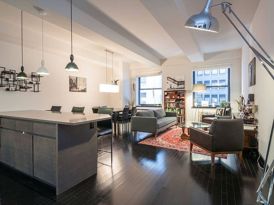 1st image of 20 Pine St APT 1511
