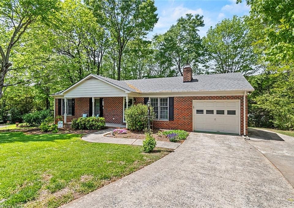 1st image of 605 Brentwood Ct