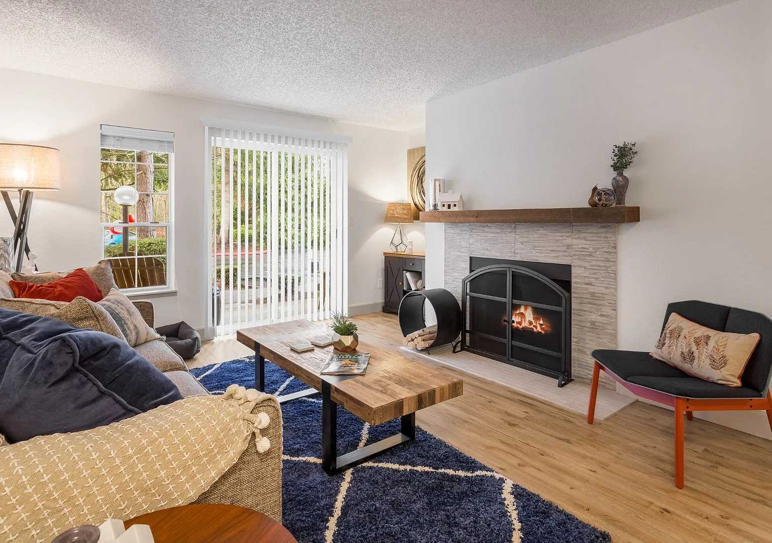 Artesia Apartments — Photo 4