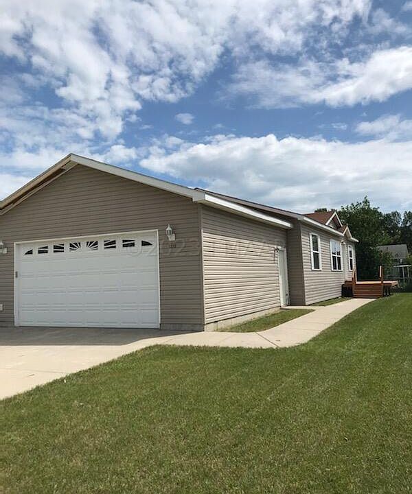 1st image of 1212 N 18th 1/2 St