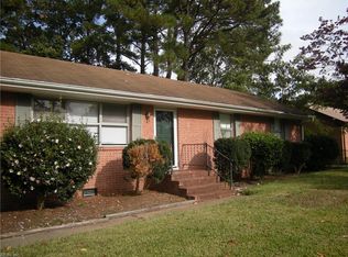 207 Robin Rd, Portsmouth, VA 23701