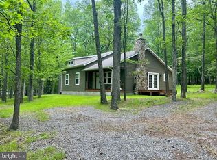 542 Hidden Acres Rd, Mount Storm, WV 26739