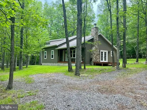 542 Hidden Acres Rd, Mount Storm, WV 26739