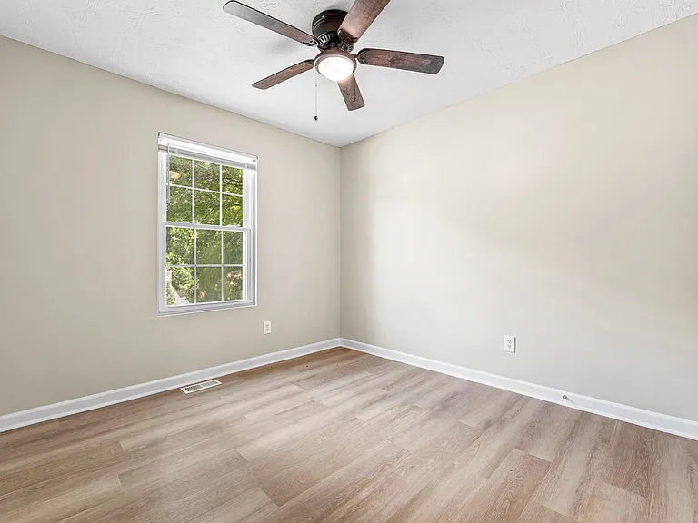 5075 N Bridges Dr — Photo 26