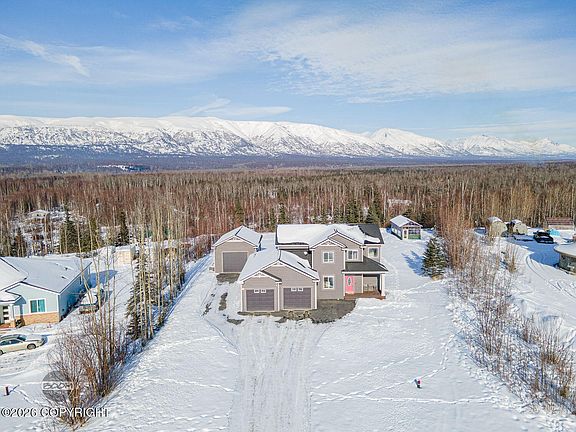 2nd image of 1617 W Gold Bar Rd