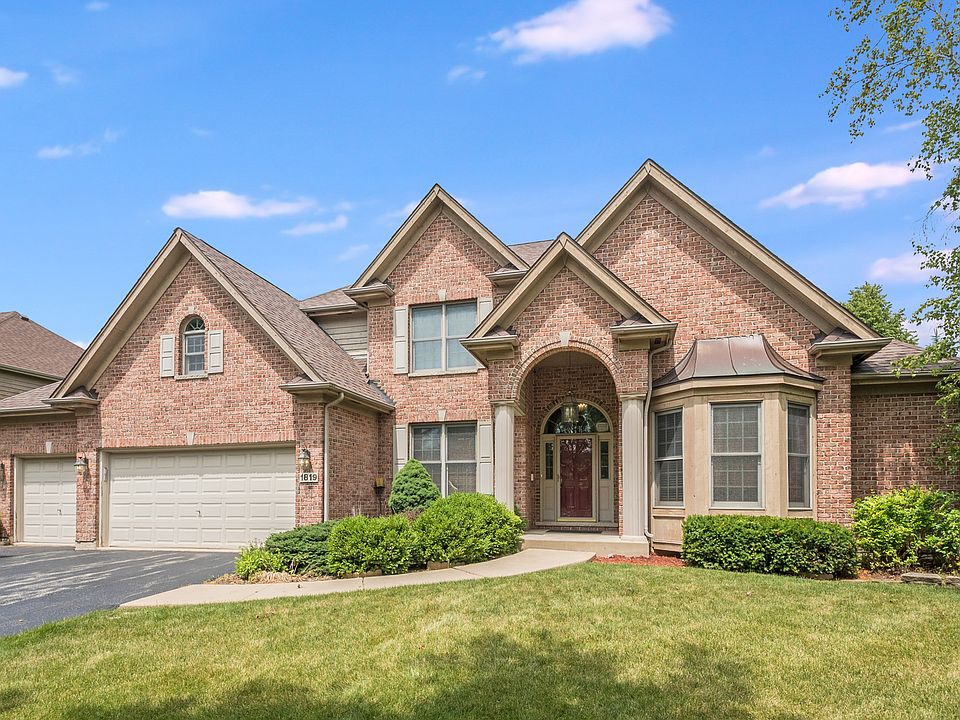 1819 Fargo Blvd, Geneva, IL 60134 Zillow