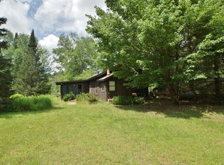 11167 N Airport Rd, Hayward, WI 54843