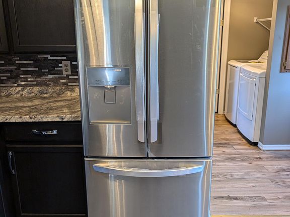 fridge with water and ice maker