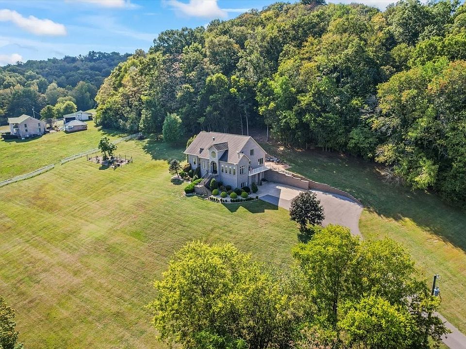 11th image of 7478 River Road Pike