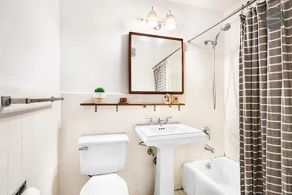 Sold by Triplemint | media 13