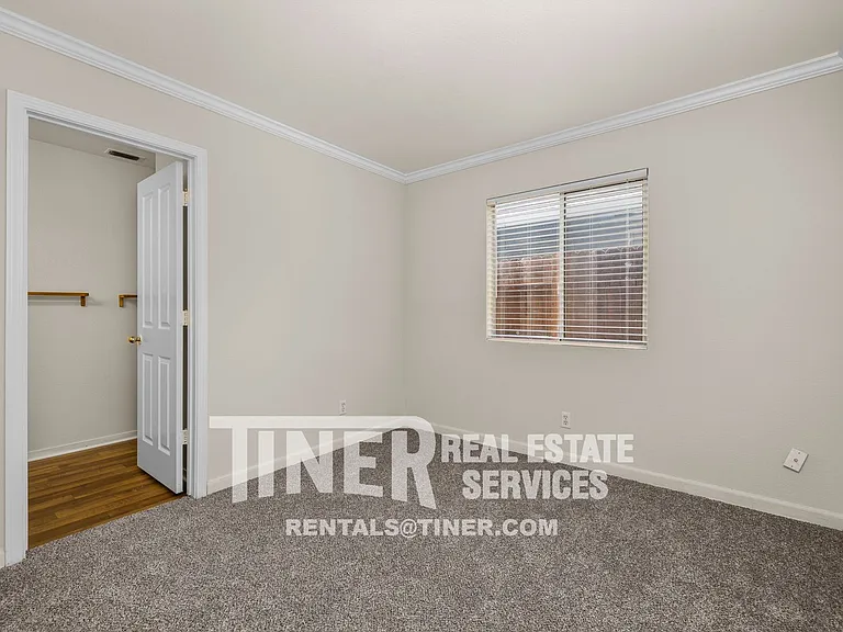 4771 Morgan Oak Ct — Photo 12
