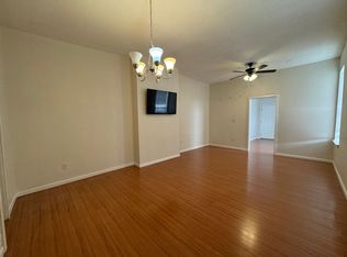 1718 N Olive St APT 1, San Antonio, TX 78208