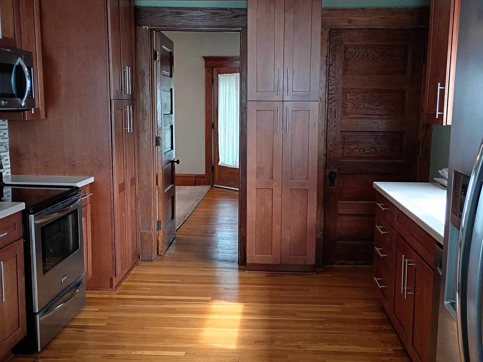 3 bed, 1604 sqft, $1,800 — Photo 4