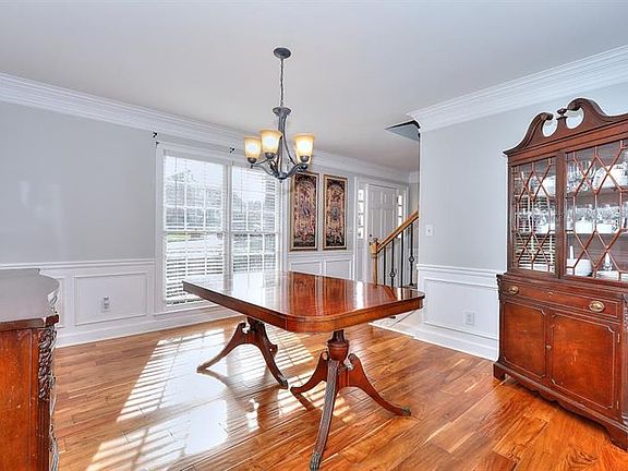 5th image of 2960 Abbottswell Dr