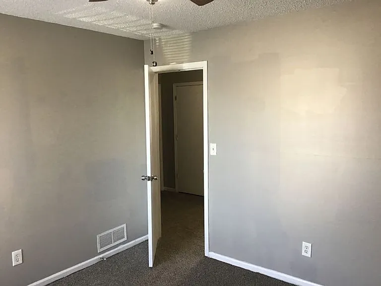 Cedarwoods Apartments 208 Meadow — Photo 11