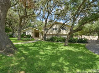 9081 Garden Ridge Dr, San Antonio, TX 78266