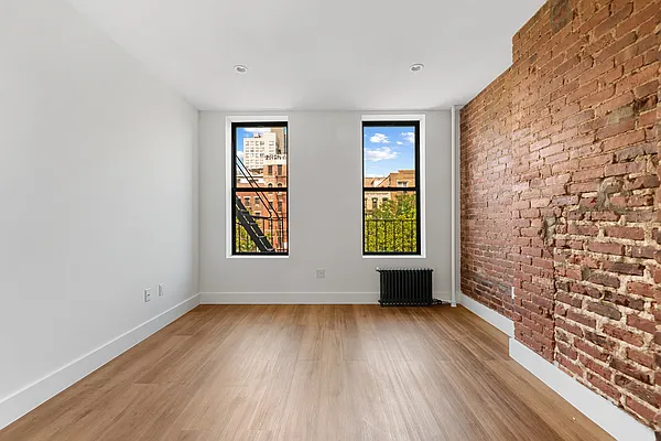 Rented by REAL New York | media 2