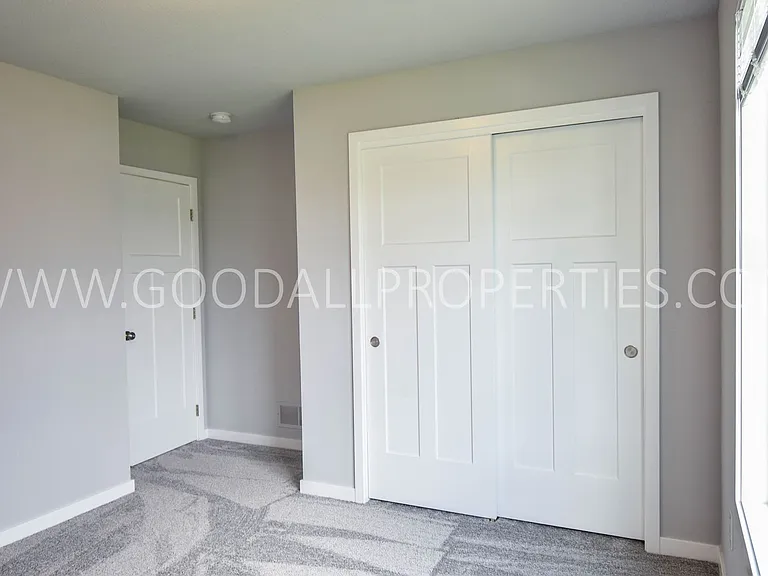 1730 Howard Dr — Photo 16