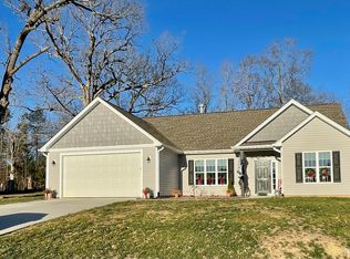 221 Keeneland Dr, Oxford, NC 27565