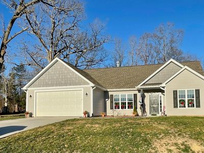 221 Keeneland Dr, Oxford, NC, 27565