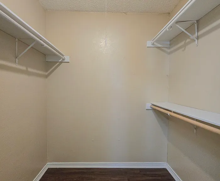 6513 Westridge Dr — Photo 10