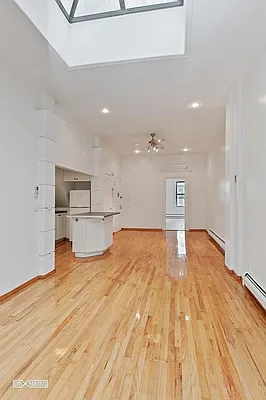 Rented by Citi Habitats | media 12