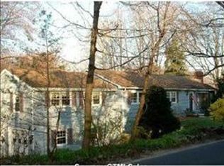 5 Quarry Rd, Milford, CT 06460
