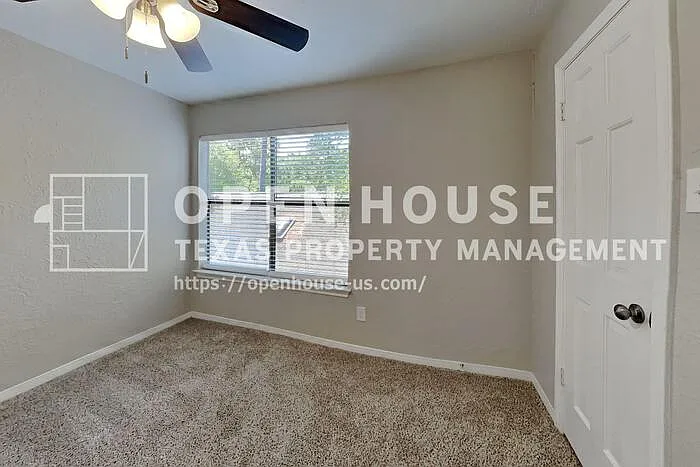 3806 Village Oaks Dr — Photo 19