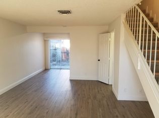 1506 Lake Blvd APT 4, Redding, CA 96003
