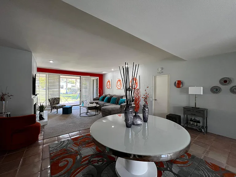 3440 E Bogert Trl — Photo 6