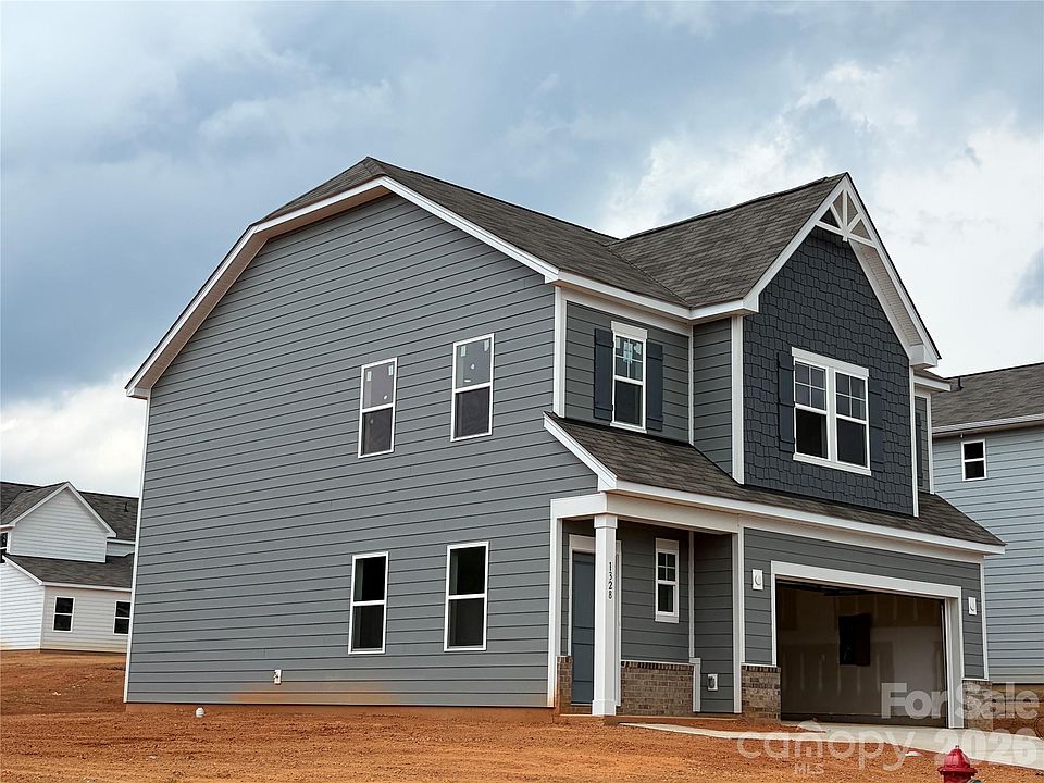 1st image of 1328 Chiefs Ln