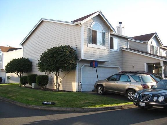 2nd image of 10415 SE 250th Pl #K101