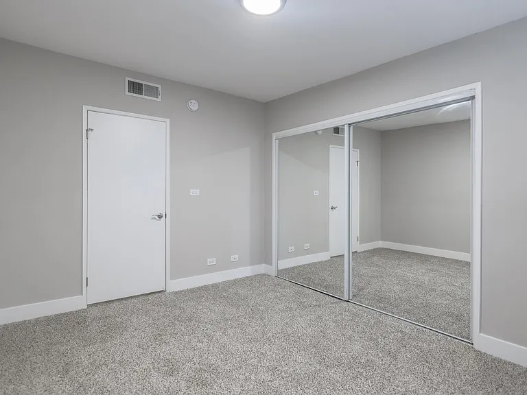7918 Reseda Blvd — Photo 24