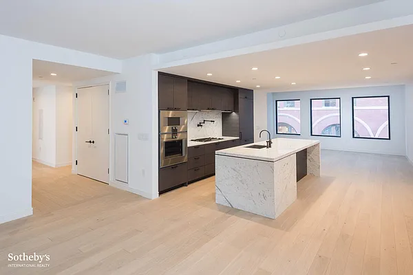 Rented by Sotheby's International Realty | media 12