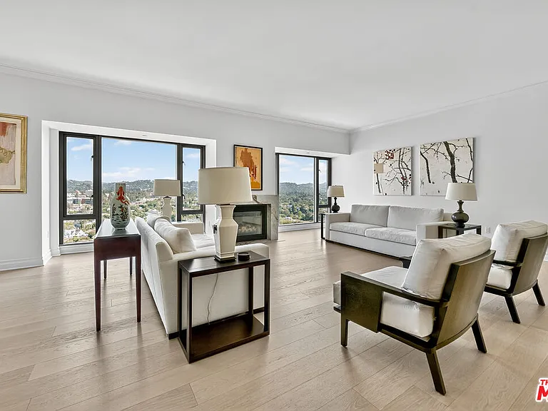 10727 Wilshire Blvd #1802 — Photo 5