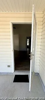 3 bed, 2.0 bath, 1088 sqft, $1,450 — Photo 2