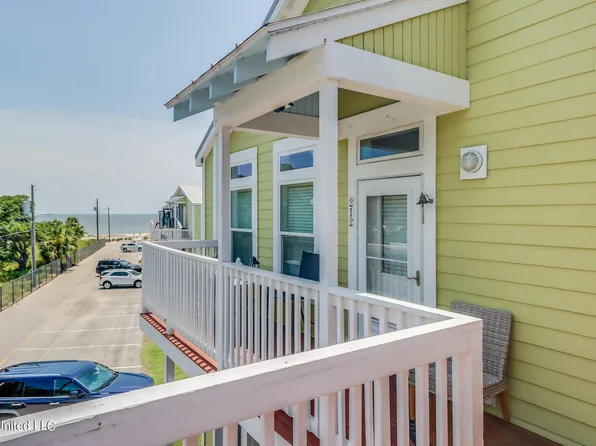 1515 E Beach Blvd #212, Pass Christian, MS 39571