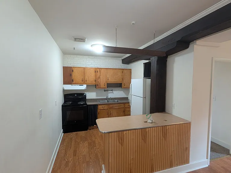 110 Mill St #6 — Photo 1