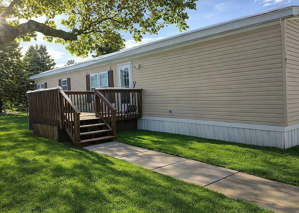 1st image of 2500 Mann Rd Lot 107